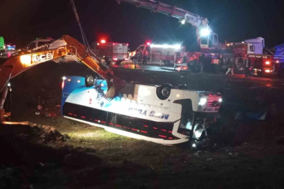 Malatya'da Korkunç Kaza: Yolcu Otobüsü Devrildi, 4 Ölü!