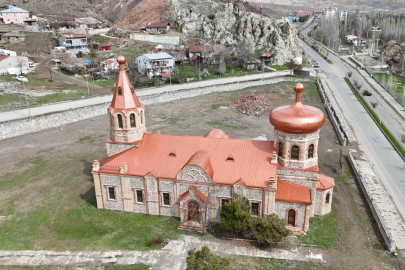 Oltu'daki Tarihi Rus Kilisesi Sosyal Alana Dönüşüyor
