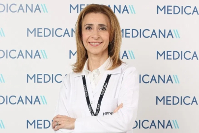 Göz Makyajında Tehlike: Bu Hatalar Hastalığa Davetiye Çıkarıyor!