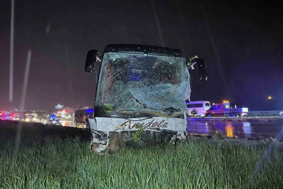Uşak-İzmir yolunda facia: Anne, baba ve 2 çocuk yaşamını yitirdi