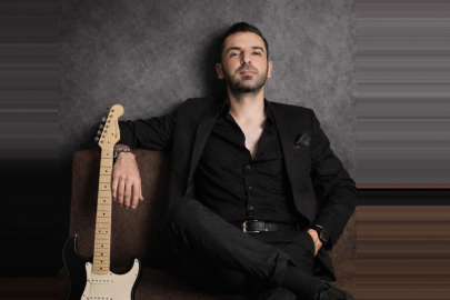 Kemal Ceyhan Şarkılarını Nehir Kenarında Besteliyor
