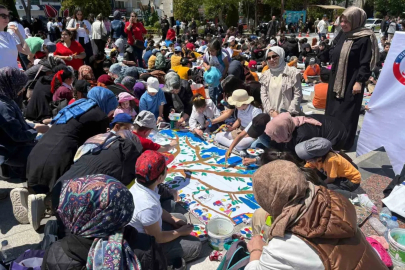 Başkentte Dev Tuval: Sanat ve Nezaket Rüzgarı