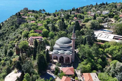 800 Yıllık Şaheser: Tarihi Camide Akustik ve Mimari Sırları