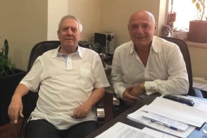 Aziz Yıldırım'a Fenerbahçe 2000 Derneği'nden İmza Desteği