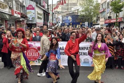 Tekirdağ'da Kakava Ateşi Yandı, Bahar Coşkuyla Karşılandı