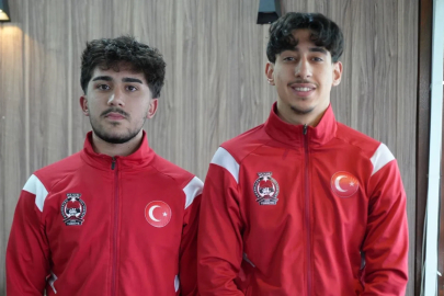 Dünya Şampiyonası Finalinde İki Türk Karşılaştı: Altın ve Gümüş Bizim