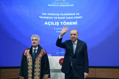 Cumhurbaşkanı Erdoğan'dan Yargı ve Yeni Anayasa Çıkışı: Boynumuzun Borcudur