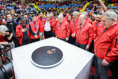 TEKNOSEL 2026 Başladı: Konya'da Genç Mucitlerin Teknoloji Şöleni!