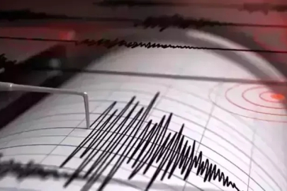 Japonya'da 6.7 büyüklüğünde deprem