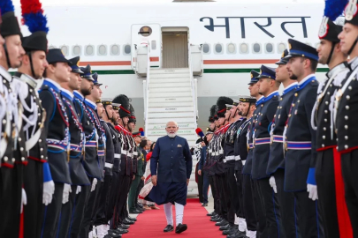 Hindistan Başbakanı Modi, İtalyan mevkidaşı Meloni ile görüştü