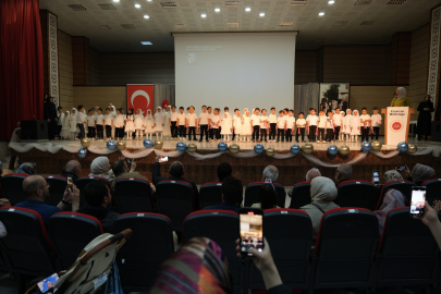 4-6 yaş Kur’an kursunda mezuniyet coşkusu