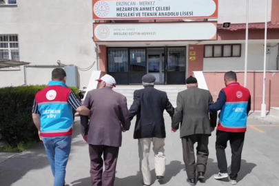 Erzincan’da öğrencilerden yaşlılara bayram bakımı