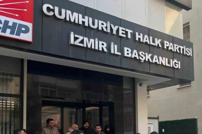 Butlan kararı, İzmir CHP’de bayramlaşma törenini iptal ettirdi
