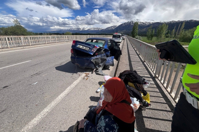 Erzincan-Çağlayan Karayolu’nda trafik kazası: 2 yaralı