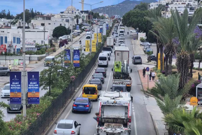 Bodrum’a 24 saatte 20 bin araç giriş yaptı
