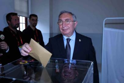 Galatasaray’da oy verme işlemi başladı
