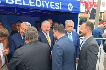 Osman Aşkın Bak: "Ülkemizde hiçbir şey kapalı kalmasın, açıklansın, araştırılsın"
