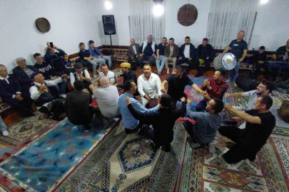 Osmanlı döneminden kalma geleneksel oyunlar yüzleri güldürdü
