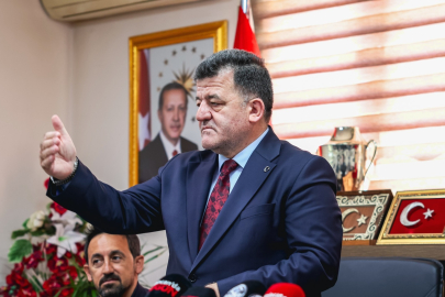 Kulüpte imza yok, sosyal medyada milyonlar konuşuluyor