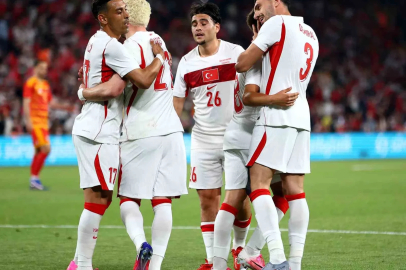 A Milli Futbol Takımı’ndan 4 gollü prova
