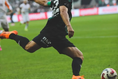 Kocaelispor’da kaptan Ahmet Oğuz veda etti
