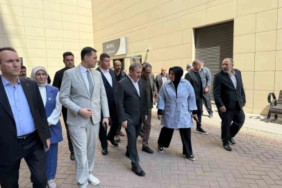 BBP Genel Başkanı Destici, hayatını kaybeden ağabeyi için Eskişehir Şehir Hastanesi morguna geldi
