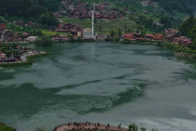 Başkan Genç: "Marjinal bir grup Trabzon turizmini, Trabzon’a gelen turistleri yargılamak istiyor"
