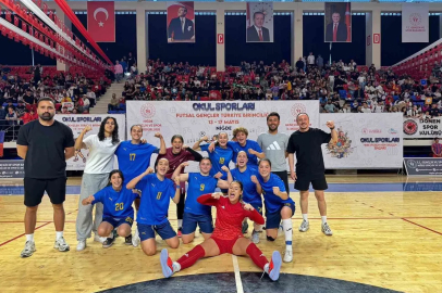 Asiye Ağaoğlu Anadolu Lisesi Kız Futsal Takımı 3’üncü kez Türkiye Şampiyonu oldu
