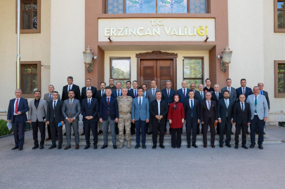 Vali Aydoğdu başkanlığında 33. Birim Amirleri Toplantısı yapıldı