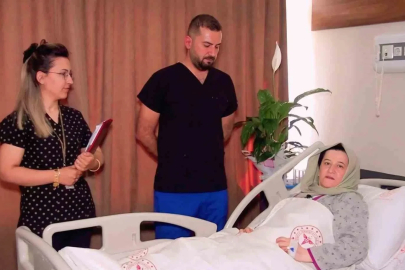 Karnından 29 santimetrelik dev miyom çıkarıldı
