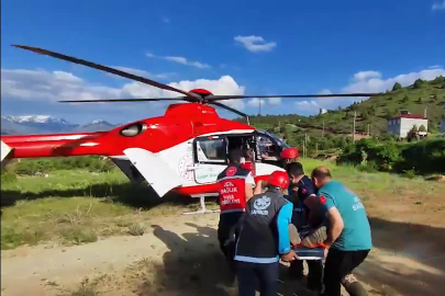 Refahiye’de rahatsızlanan kalp hastası, ambulans helikopterle hastaneye ulaştırıldı