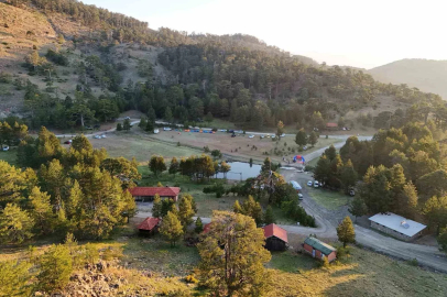 Beyağaç’ın doğal hazinesi Sandras Ultra Trail’e ev sahipliği yaptı
