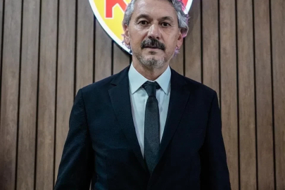 Kayserispor, teknik direktörlük görevi için Atila Gerin ile 1+1 yıllık anlaşma sağladı.
