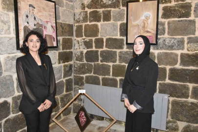 Tarihi Hazo Hanı’nda duygu yüklü sergi

