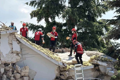 Düzce’de 9 ilin katılımıyla bölgesel deprem tatbikatı

