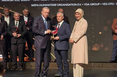 Cumhurbaşkanı Erdoğan’dan Tahmazoğu’na birincilik ödülü
