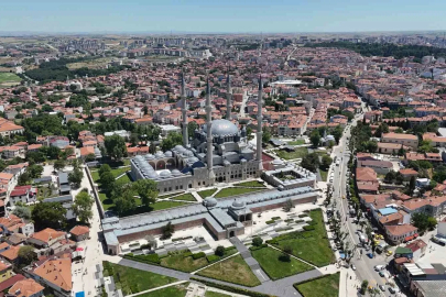 Selimiye’de tarihi gün: Cumhurbaşkanı Erdoğan’a Edirne’de büyük sevgi seli

