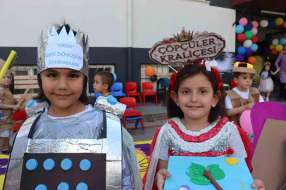 Miniklere bayat ekmekle yemek yapmayı öğrettiler
