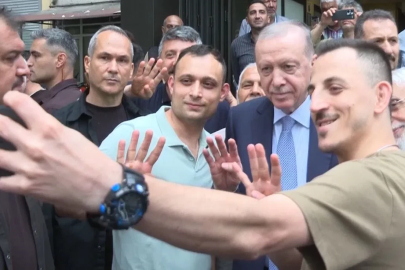Cumhurbaşkanı Erdoğan Beyoğlu’nda vatandaşlarla buluştu
