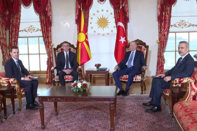 Cumhurbaşkanı Erdoğan, Kuzey Makedonya Başbakanı Mickoski’yi kabul etti
