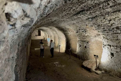 Roma lejyonlarının mühimmatının saklandığı depo tarihe tanıklık ediyor
