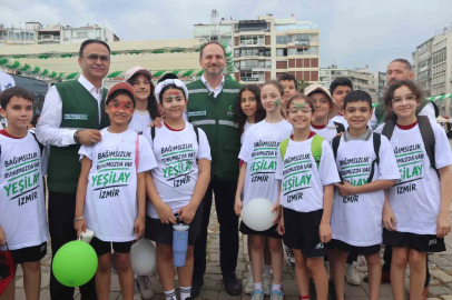 İzmir’de öğrenciler Yeşilay Bağımsızlık Festivali’nde buluştu
