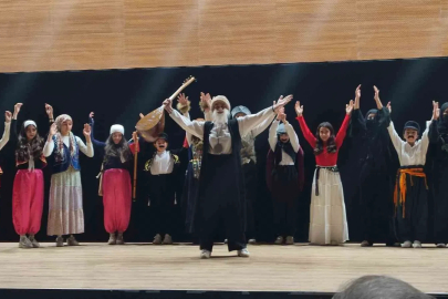 Dede Korkut hikâyeleri Muradiye’de sahnelendi
