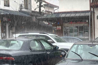 Bolu’da sağanak hayatı olumsuz etkiliyor
