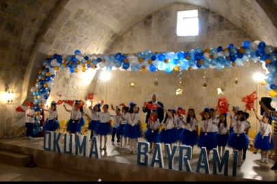 Tercan’da miniklerin okuma bayramı coşkusu
