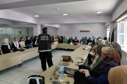 Erzincan'da 7 bin 288 kişiye uyuşturucuyla mücadele eğitimi verildi