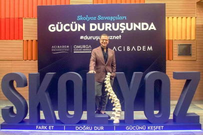 Skolyoz farkındalık etkinliğinde skolyoz kahramanı gençler mesaj verdi
