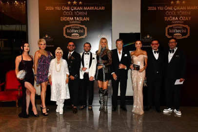 Sinema ve sanat dünyasının duayenleri ödüllendirildi
