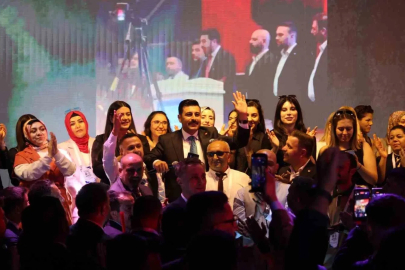 Genç Sağlık Sendikası’nda Osman Kaya güven tazeledi
