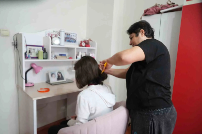 Koruyucu aile olup bir çocuğun hayatını değiştirdiler
